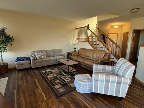 Tiny photo for 996 Como Circle, Hampshire, IL 60140 (MLS # 12580600)