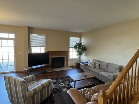 Tiny photo for 996 Como Circle, Hampshire, IL 60140 (MLS # 12580600)