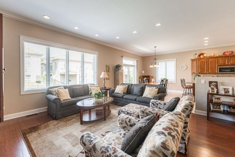 Tiny photo for 101 Rose Drive, Bloomingdale, IL 60108 (MLS # 12557499)