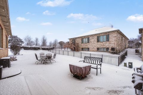 Tiny photo for 101 Rose Drive, Bloomingdale, IL 60108 (MLS # 12557499)