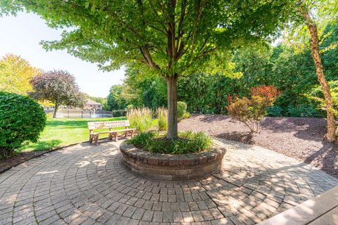 Tiny photo for 101 Rose Drive, Bloomingdale, IL 60108 (MLS # 12557499)