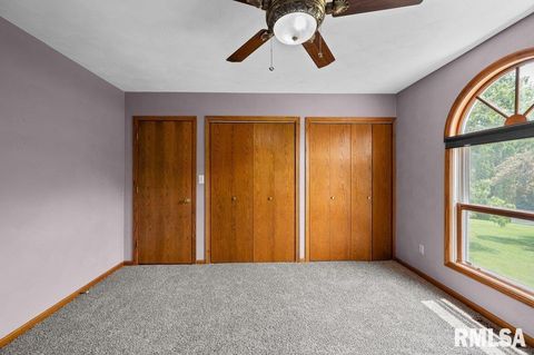 Tiny photo for 211 EAGLE RIDGE Road, Muscatine, IA 52761 (MLS # QC4264071)