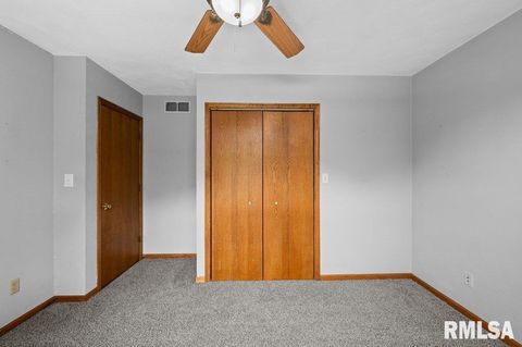 Tiny photo for 211 EAGLE RIDGE Road, Muscatine, IA 52761 (MLS # QC4264071)