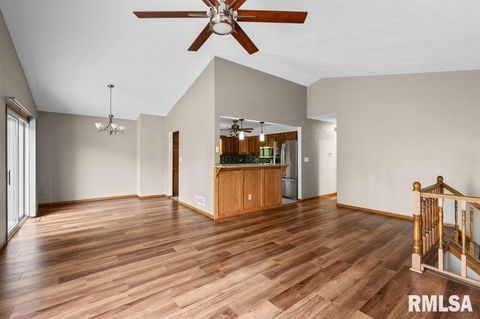 Tiny photo for 211 EAGLE RIDGE Road, Muscatine, IA 52761 (MLS # QC4264071)