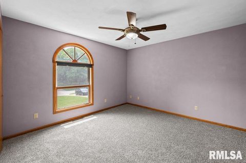 Tiny photo for 211 EAGLE RIDGE Road, Muscatine, IA 52761 (MLS # QC4264071)