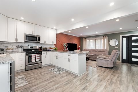 Tiny photo for 8177 Northway Drive, Hanover Park, IL 60133 (MLS # 12507742)