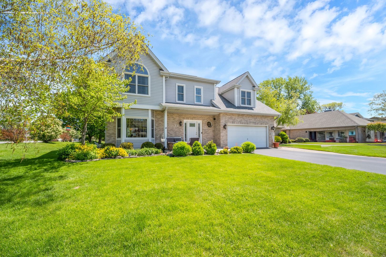 5 Deeke Court