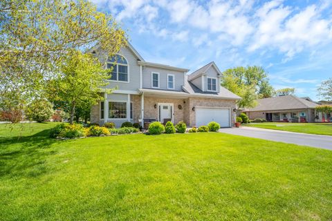 Tiny photo for 5 Deeke Court, Roselle, IL 60172 (MLS # 12606187)