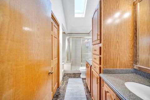 Tiny photo for 5 Deeke Court, Roselle, IL 60172 (MLS # 12606187)