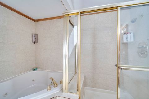 Tiny photo for 5 Deeke Court, Roselle, IL 60172 (MLS # 12606187)