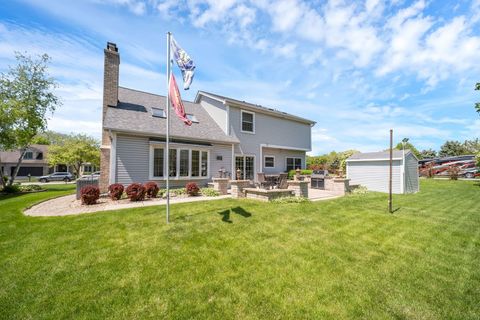 Tiny photo for 5 Deeke Court, Roselle, IL 60172 (MLS # 12606187)