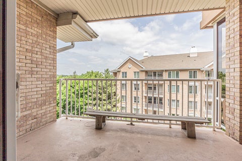 Tiny photo for 1731 Pavilion Way #505, Park Ridge, IL 60068 (MLS # 12755513)