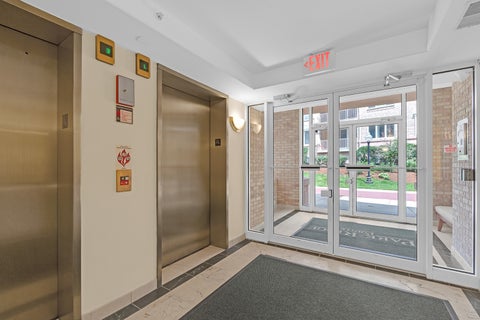 Tiny photo for 1731 Pavilion Way #505, Park Ridge, IL 60068 (MLS # 12755513)