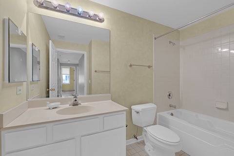 Tiny photo for 1731 Pavilion Way #505, Park Ridge, IL 60068 (MLS # 12755513)