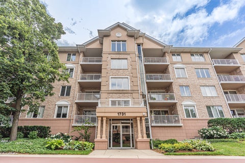 Tiny photo for 1731 Pavilion Way #505, Park Ridge, IL 60068 (MLS # 12755513)