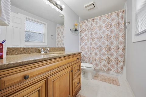 Tiny photo for 424 N Salem Drive, Schaumburg, IL 60194 (MLS # 12583546)