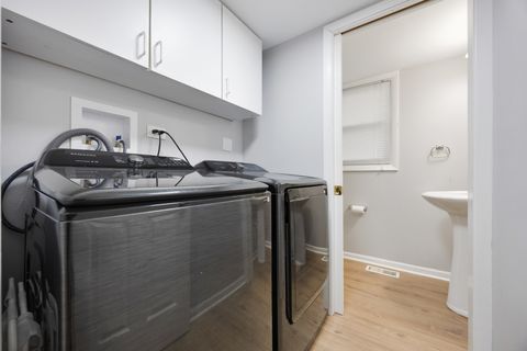 Tiny photo for 424 N Salem Drive, Schaumburg, IL 60194 (MLS # 12583546)