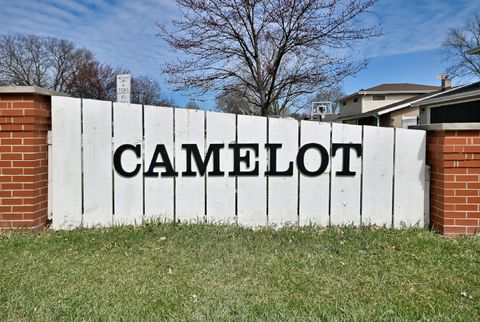 Tiny photo for 1303 E Ironwood Drive, Mount Prospect, IL 60056 (MLS # 12606155)