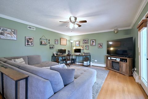 Tiny photo for 1303 E Ironwood Drive, Mount Prospect, IL 60056 (MLS # 12606155)