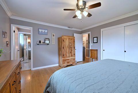 Tiny photo for 1303 E Ironwood Drive, Mount Prospect, IL 60056 (MLS # 12606155)