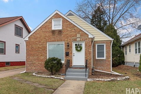 Photo of 610 S Fulton Avenue, Waukegan, IL 60085 (MLS # 12595092)