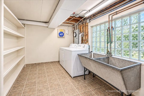 Tiny photo for 9938 N Huber Lane, Niles, IL 60714 (MLS # 12755598)