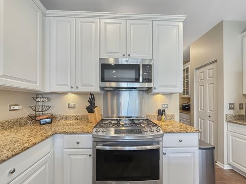 Tiny photo for 11306 Fleetwood Street, Huntley, IL 60142 (MLS # 12645543)