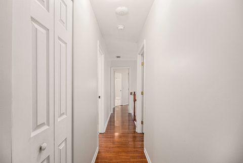 Tiny photo for 1352 Laurel Oaks Drive, Streamwood, IL 60107 (MLS # 12582345)