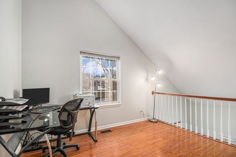 Tiny photo for 1352 Laurel Oaks Drive, Streamwood, IL 60107 (MLS # 12582345)