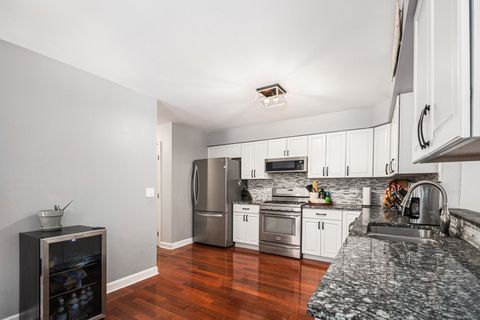 Tiny photo for 1352 Laurel Oaks Drive, Streamwood, IL 60107 (MLS # 12582345)