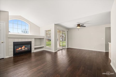 Tiny photo for 1382 Spencer Lane #1382, Batavia, IL 60510 (MLS # 12630030)