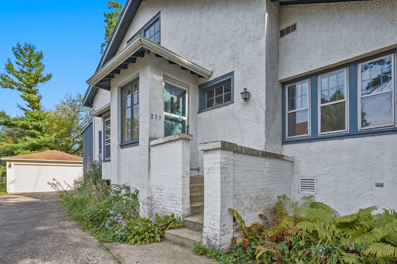 277 Nuttall Road