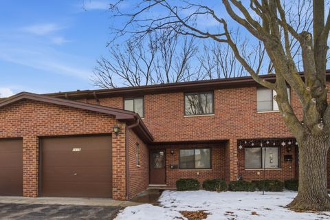 1175 Hunters Lane Lake Zurich IL 60047