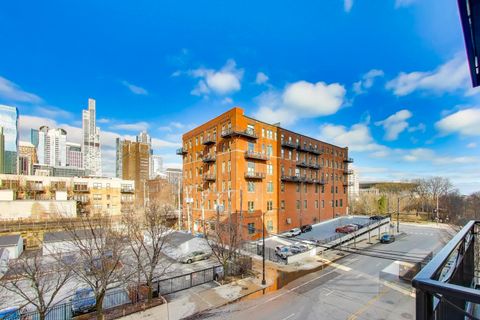 Tiny photo for 1601 S Michigan Avenue #304, Chicago, IL 60616 (MLS # 12578048)