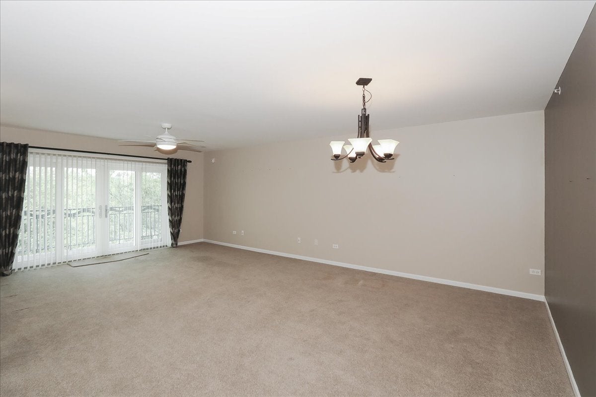 740 Creekside Drive 501