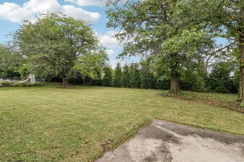 Tiny photo for 725 Birchwood Road, Frankfort, IL 60423 (MLS # 12476157)