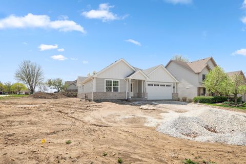 Tiny photo for 24621 Kaylee Street, Shorewood, IL 60404 (MLS # 12620542)