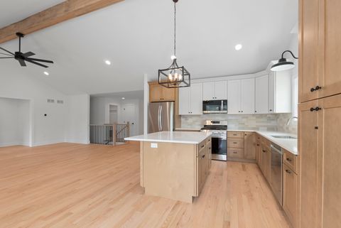 Tiny photo for 24621 Kaylee Street, Shorewood, IL 60404 (MLS # 12620542)