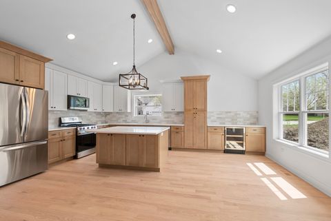 Tiny photo for 24621 Kaylee Street, Shorewood, IL 60404 (MLS # 12620542)