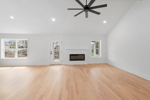 Tiny photo for 24621 Kaylee Street, Shorewood, IL 60404 (MLS # 12620542)