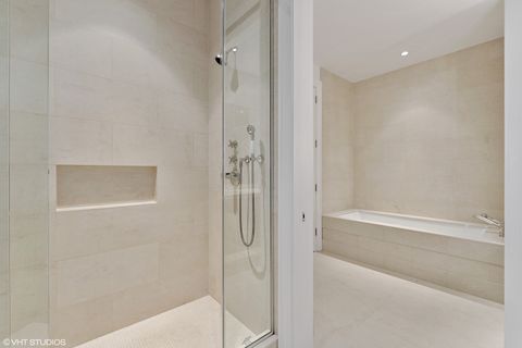 Tiny photo for 118 E ERIE Street #29F, Chicago, IL 60611 (MLS # 12597915)