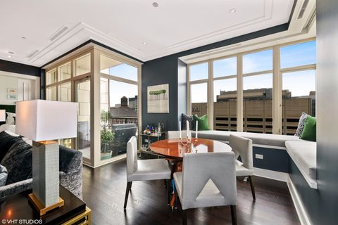 Tiny photo for 118 E ERIE Street #29F, Chicago, IL 60611 (MLS # 12597915)