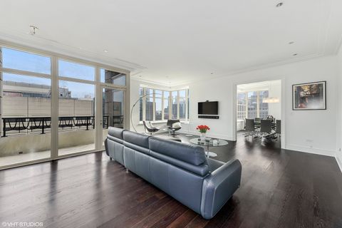 Tiny photo for 118 E ERIE Street #29F, Chicago, IL 60611 (MLS # 12597915)