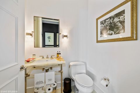 Tiny photo for 118 E ERIE Street #29F, Chicago, IL 60611 (MLS # 12597915)