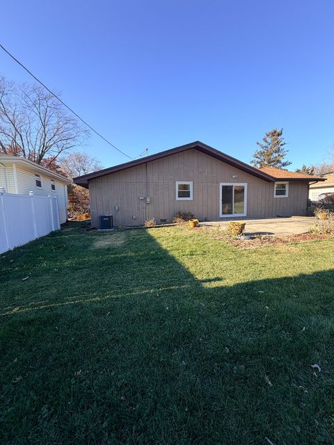 Tiny photo for 1410 Brentwood Place, Joliet, IL 60435 (MLS # 12516902)