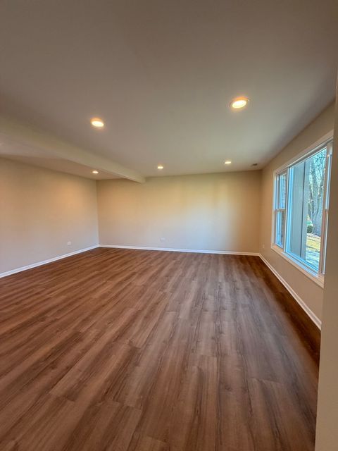 Tiny photo for 1410 Brentwood Place, Joliet, IL 60435 (MLS # 12516902)