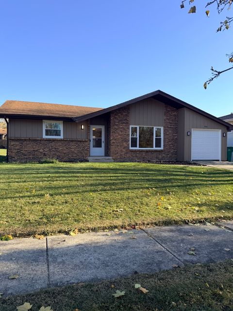 Tiny photo for 1410 Brentwood Place, Joliet, IL 60435 (MLS # 12516902)
