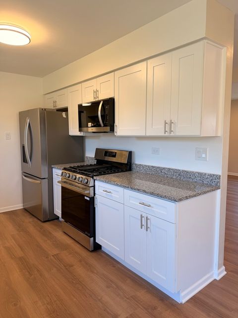 Tiny photo for 1410 Brentwood Place, Joliet, IL 60435 (MLS # 12516902)