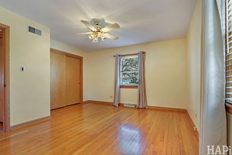 Tiny photo for 1733 Camellia Lane, Schaumburg, IL 60173 (MLS # 12602673)