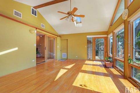 Tiny photo for 1733 Camellia Lane, Schaumburg, IL 60173 (MLS # 12602673)